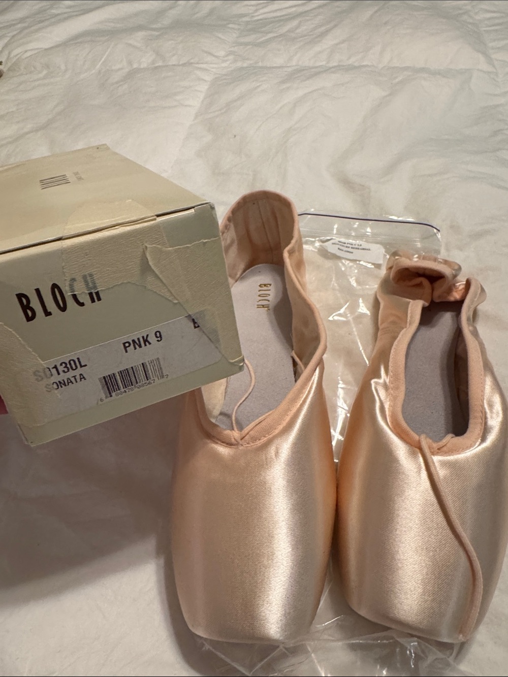 Bloch Satin Pointe Shoes in Blush Pink